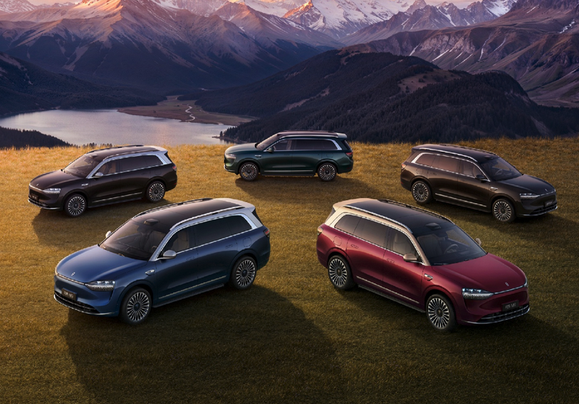 鸿蒙智行问界M9上市两周年交付超26万辆 稳坐50万级销冠